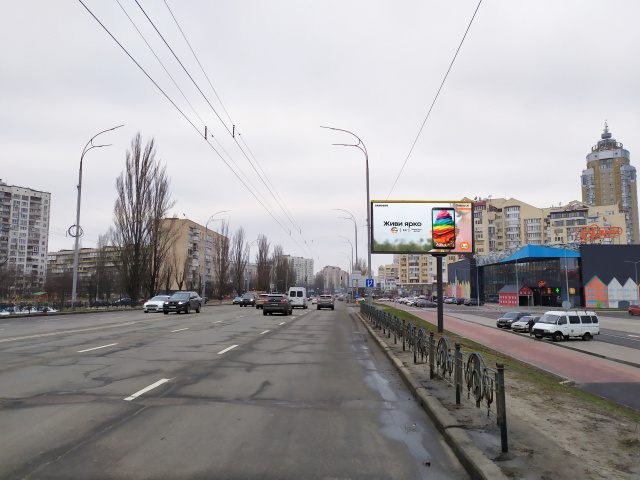 Цифрова панель 6x3,  Володимира Івасюка пр. (колиш. пр. Героїв Сталінграда) 12-А, біля супермаркету "Сільпо", в сторону вул. Левка Лук'яненка (колиш. вул. Тимошенко)