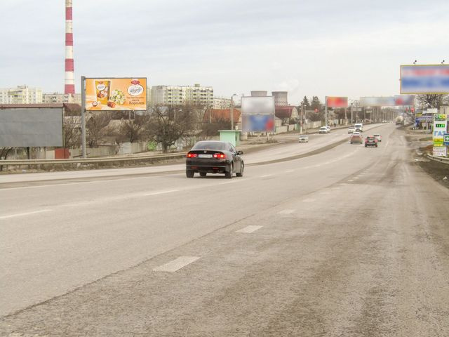 Щит 6x3,  Трасса Киев - Харьков (М-03), пгт Песочин, остановка Песочин, Полтавский шлях ул., 51, в центр