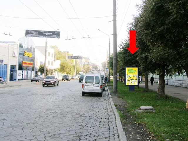 Сітілайт 1.2x1.8,  Главная ул., 120, напротив магазина "Захид", из центра