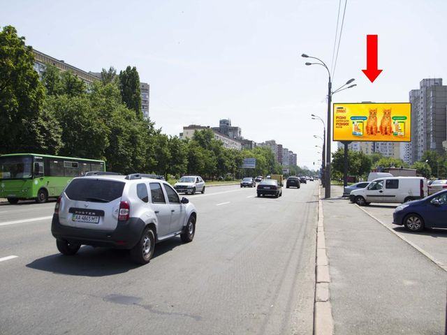 Призма 6x3,  Харьковское шоссе, 144В, возле супермаркета "Сильпо", в сторону Харьковской пл.