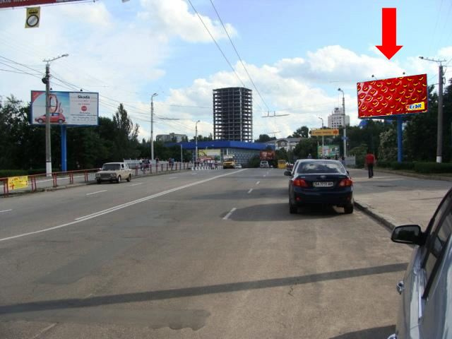 Щит 6x3,  Б. Перспективная ул. (бывш. Маркса ул.) / Набережная ул., напротив супермаркета "Сильпо", центрального рынка