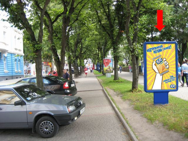 Сітілайт 1.2x1.8,  Черновола ул., 2, возле Укртелекома, в сторону Привокзального майдана