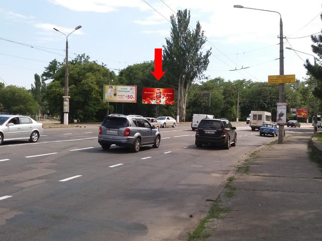 Щит 6x3,  Героев Сталинграда пр., парк Победы, возле АЗС "Amic", супермаркетов "Амстор", "Praktiker", в центр