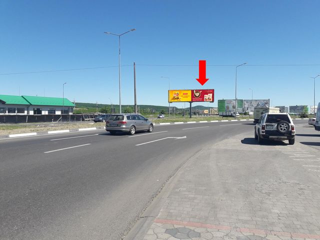 Щит 6x3,  Выезд из города Ужгород, в сторону Мукачево, разделитель, правый