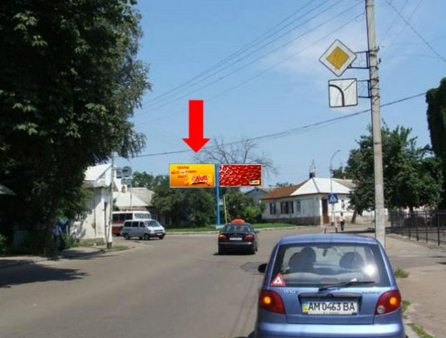 Щит 6x3,  Хлебная ул. / ул. Дмитриевская, возле музея С. Королева, левый