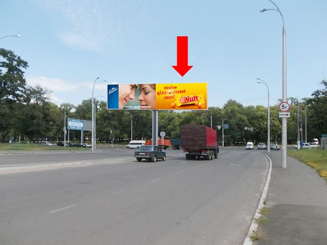 Щит 6x3, Балковская ул. / Желябова ул., разделитель, со стороны Желябова ул., правая Щит 6x3, Балковская ул. / Желябова ул., разделитель, со стороны Желябова ул., правая