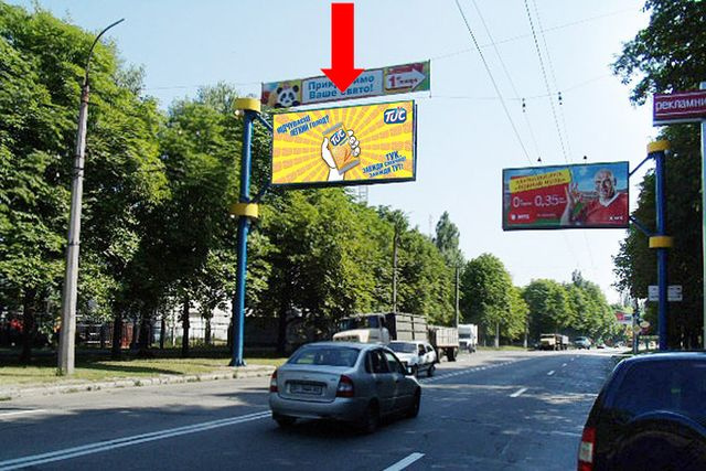 Щит 6x3,  Пугачева ул.  (бывш. Московская ул.), 33/27, возле магазина "Перотехника"