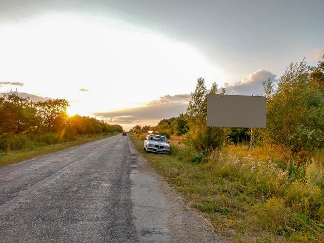 Щит 6x3,  пгт Новая Ушица, въезд со стороны Винницы