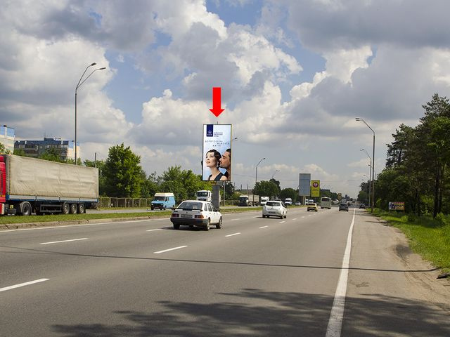 Щит 3x6,  Броварской пр., 37 на разделителе, в сторону Броваров