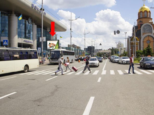Беклайт 3.14x2.3,  Ползунова ул., 6, возле ресторана KFC, Южного жд вокзала, в сторону ул. Липковского (бывш. ул. Урицкого)