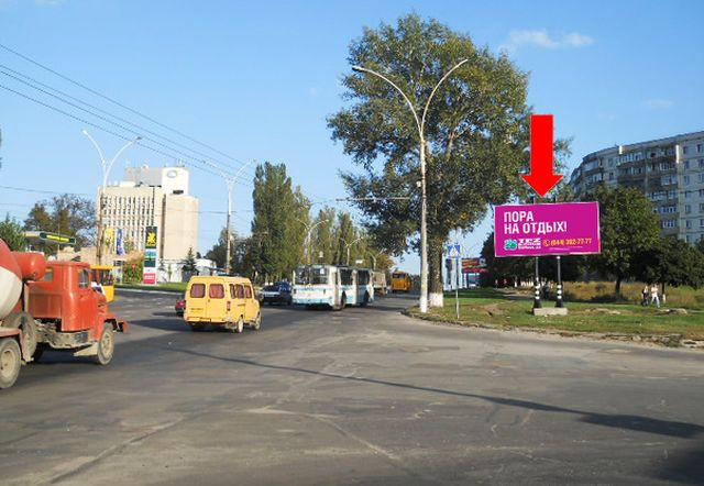 Щит 6x3, Харьковская ул. / Табалы ул. (бывш. Парижской Коммуны ул.), возле супермаркета "АТБ", АЗС "ОККО", автосалона "Kia" Щит 6x3, Харьковская ул. / Табалы ул. (бывш. Парижской Коммуны ул.), возле супермаркета "АТБ", АЗС "ОККО", автосалона "Kia"