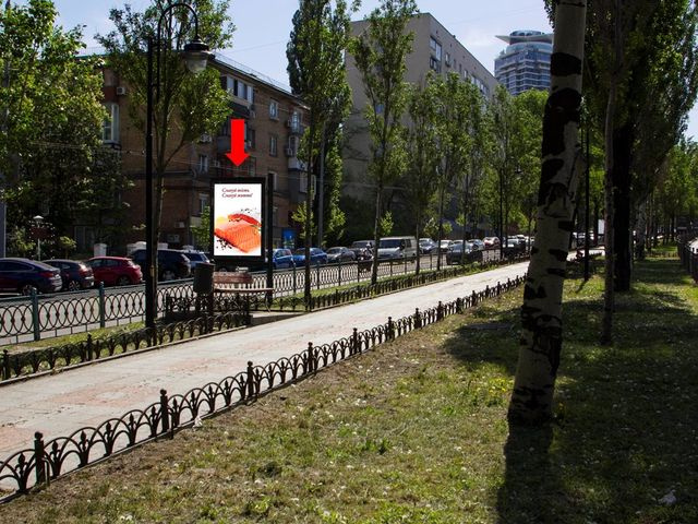 Сітілайт 1.2x1.8,  Украинки бул.,  1, БЦ "Парус", в сторону пл. Л. Украинки
