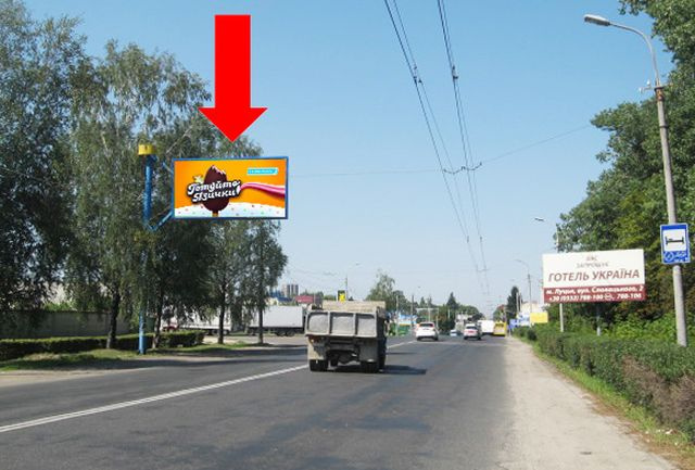 Щит 6x3,  Ровенская ул., между АЗС "БРСМ" и "Окко", в центр