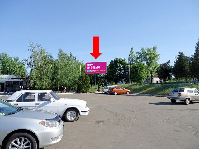 Щит 6x3,  Привокзальная пл., возле ж/д вокзала