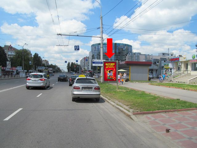Сітілайт 1.2x1.8,  Келецкая ул. / Юности пр., возле супермаркета "Фокстрот", "McDonald's"