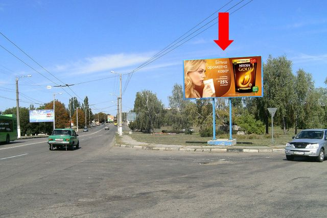 Щит 6x3, Короленко ул. / Шухевича ул. (бывш. Шмидта ул.), возле автовокзала Щит 6x3, Короленко ул. / Шухевича ул. (бывш. Шмидта ул.), возле автовокзала