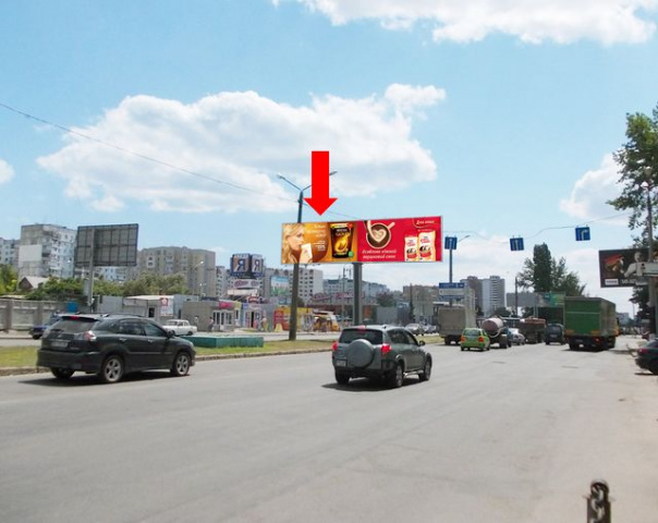 Призма 6x3,  Палия ул. (бывш. Днепропетровская дорога), 100 / Заболотного ул., разделитель, возле супермаркетов "Эльдорадо", "Сильпо", в центр, левая