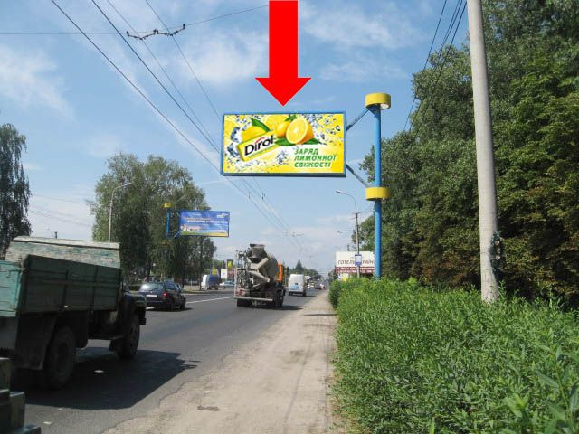 Щит 6x3,  Ровенская ул., возле АЗС "БРСМ", в центр