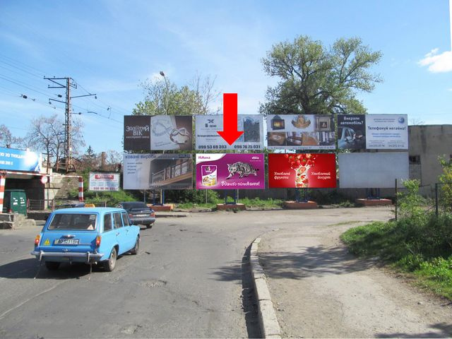 Щит 6x3,  Антоновская ул.,  ж/д переезд, левый