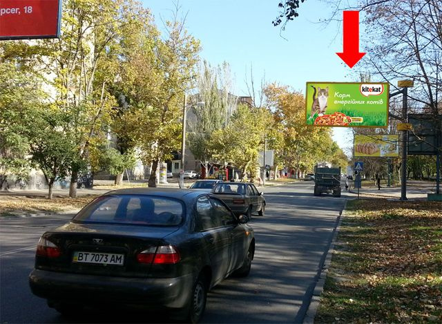 Щит 6x3, Небесной Сотни ул. (бывш. 40-летия Октября ул.)) / Тираспольская ул., возле парка Херсонская фортеця, гусь, над дорогой, из центра Щит 6x3, Небесной Сотни ул. (бывш. 40-летия Октября ул.)) / Тираспольская ул., возле парка Херсонская фортеця, гусь, над дорогой, из центра