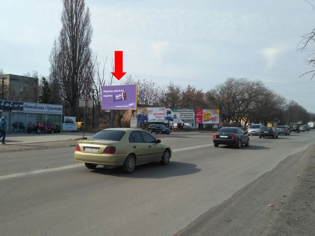 Щит 6x3,  Гагарина ул., 42 / ул. Мартина, супермаркет "Барва", в центр