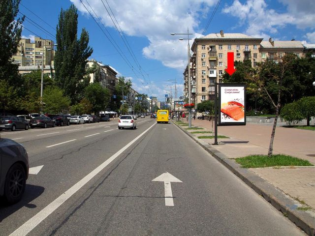 Сітілайт 1.2x1.8,  Б. Васильковская ул., напротив д. 124, в сторону Дворца "Украина"