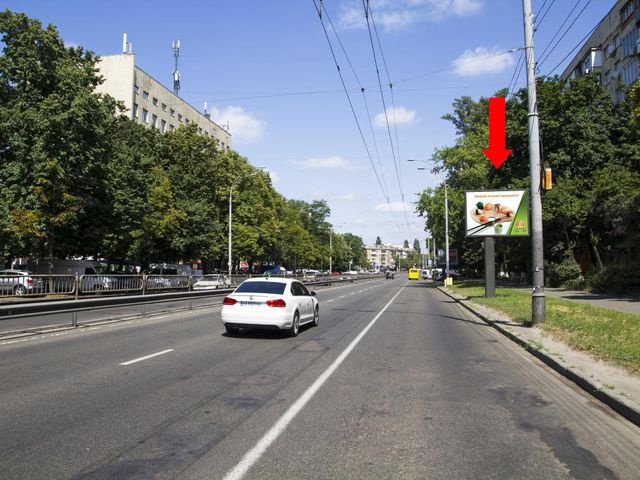 Щит 3.14x2.3,  Чоколовский бул., 18, в сторону ст. м. "Шулявская"