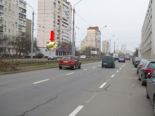 Щит 6x3,  Автозаводская ул. 41, ресторан "Золотой шафран", в сторону пл. Шевченко