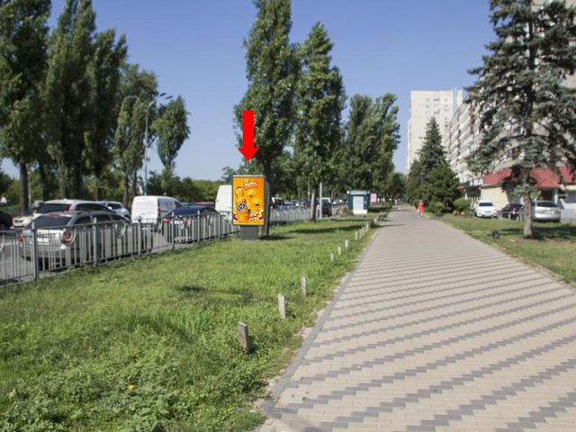 Сітілайт 1.2x1.8,  Русановская набережная, 6, кафе "Pesto", в сторону ст.м. "Левобержная"