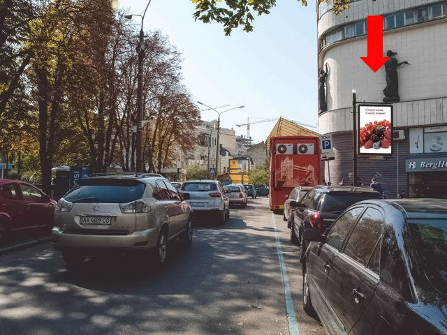 Сітілайт 1.2x1.8,  Львовская пл., "Дом Художника", в сторону Бульварно-Кудрявская ул. (бывш. Воровского ул.), Ярославов Вал ул.