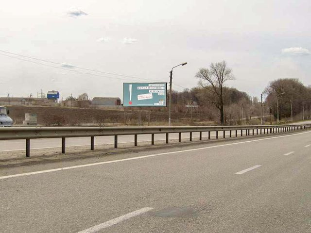 Щит 6x3,  пгт Манченки, Киевская трасса, поворот на п.Караван, направление в сторону Киева
