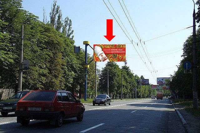 Щит 6x3,  Пугачева ул.  (бывш. Московская ул.), заезд к заводу "КРАЗ"