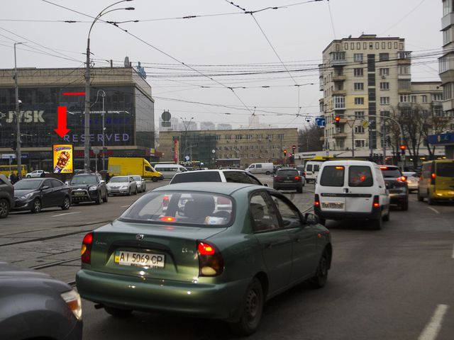 Сітілайт 1.2x1.8,  Бульварно-Кудрявская ул. (бывш. Воровского) - ул. Златоустовская, возле Цирка, в сторону пл. Победы
