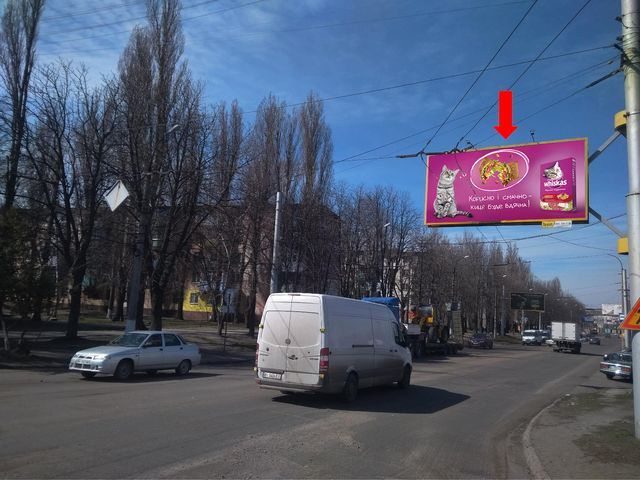 Щит 6x3,  Пугачева ул.  (бывш. Московская ул.) / Свободы пр. (бывш. 60-летия Октября ул.), возле АЗС