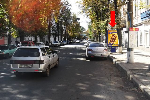 Сітілайт 1.2x1.8,  Петропавловская ул., 56, напротив Банковской академии