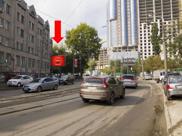 Беклайт 3.14x2.3,  Глубочицкая ул., 72, на светофоре, в сторону Лукьяновки