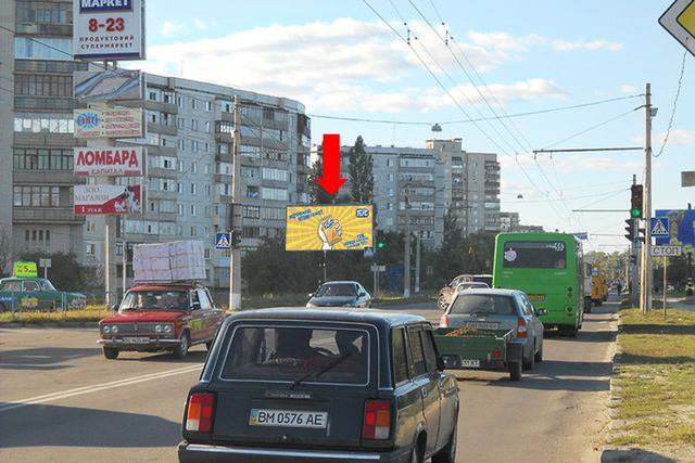 Щит 6x3,  Героев Крут ул. (бывш. Черепина ул.) / Сирко ул. (бывш. Кортченко ул.), возле супермаркета "Экомаркет"