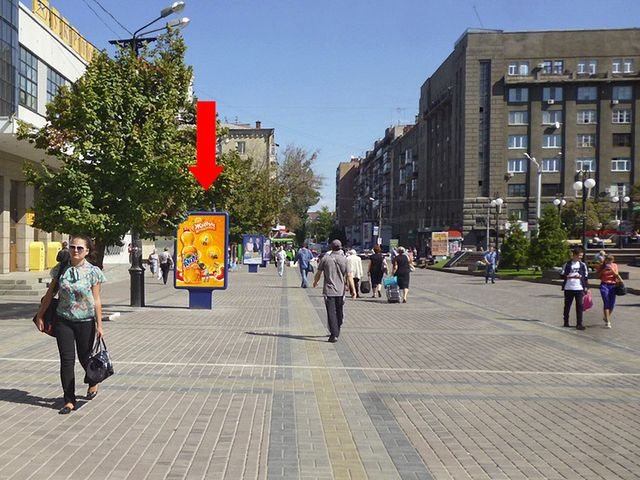 Сітілайт 1.2x1.8,  Привокзальная пл., Главпочтампа, выход со ст. м. "Южный вокзал"