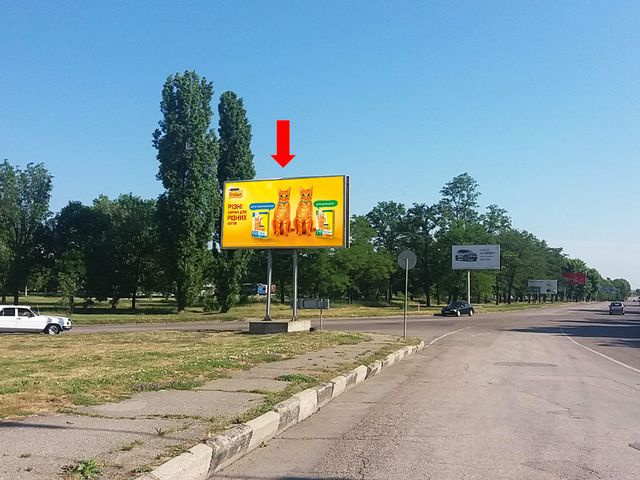 Щит 6x3,  Шухевича ул. (бывш. Шмидта ул.) / Короленко ул., возле автовокзала, аеропорта