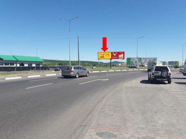 Щит 6x3,  Выезд из города Ужгород, в сторону Мукачево, разделитель, левый