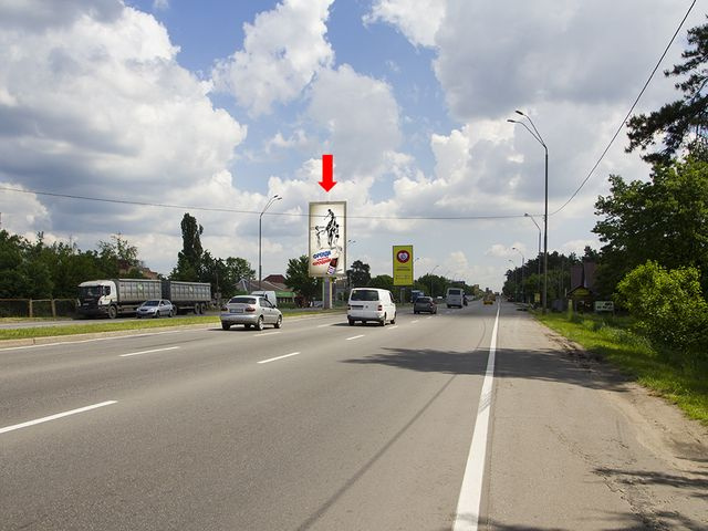 Щит 3x6,  Броварской пр., 45 на разделителе, в сторону Броваров