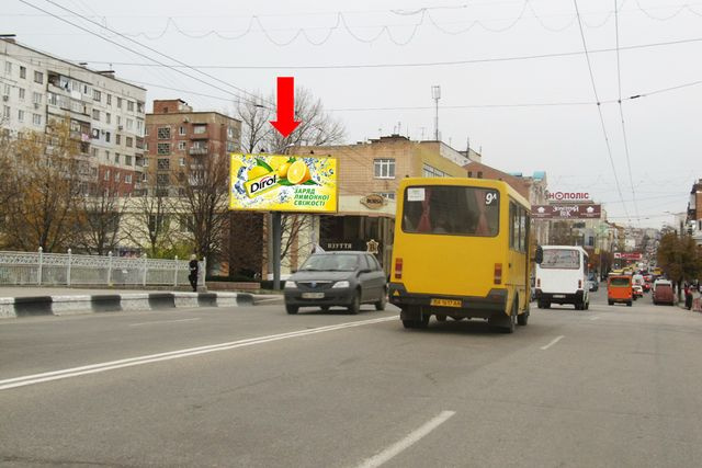 Щит 6x3,  Б. Перспективная ул. (бывш. Маркса ул.) / Набережная ул., напротив супермаркета "Сильпо", центрального рынка