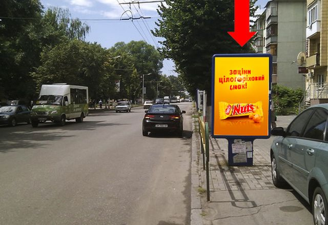Сітілайт 1.2x1.8,  Киевская ул., 75 / ул. Восточная, возле ломбарда "Благо"