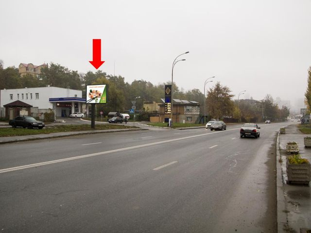 Щит 3.14x2.3,  Брожко ул. (бывш. Кировоградская ул.), 38, возле АЗС "Glusco", в сторону Гринченка ул.