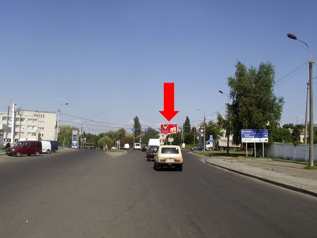 Щит 6x3,  Дубновская ул., 47 / Карпенка-Карого ул., возле АЗС "Amic", "Укрнафта", в центр