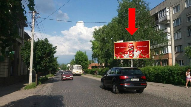 Щит 6x3,  Зрини И. ул., 113, возле кафе "Пентагон", в центр