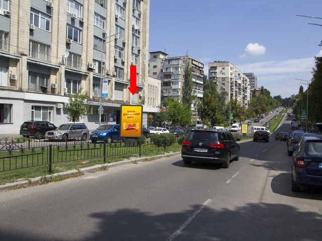 Сітілайт 1.2x1.8,  Гаврилишина ул. (бывш. ул. Василевской), 7, разделитель, в сторону Лукьяновки