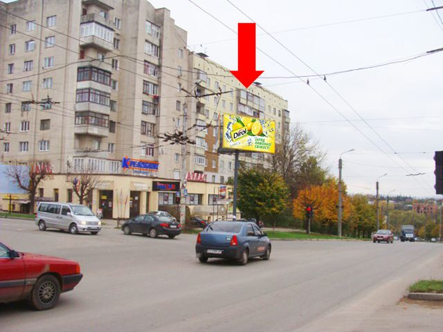 Щит 6x3, Героев Майдана ул. (бывш. Красноармейская ул.), 115 / Комарова ул., из центра Щит 6x3, Героев Майдана ул. (бывш. Красноармейская ул.), 115 / Комарова ул., из центра