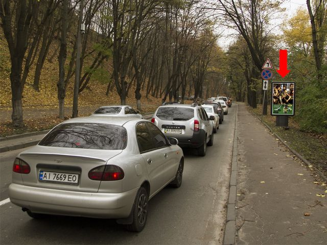 Сітілайт 1.2x1.8,  Парковая дорога - 50 м. до Паркового моста, в сторону ул. Грушевского, Европейской пл.