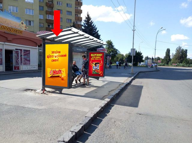 Сітілайт 1.2x1.8,  Свободы пр., 2, в сторону пл. Дружбы Народов, остановка